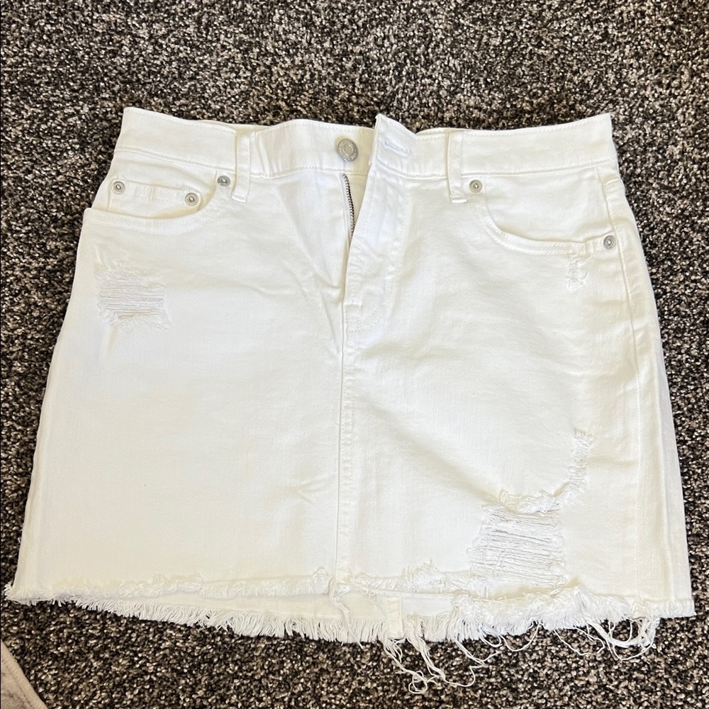 Old Navy White Distressed Pencil Skirt
